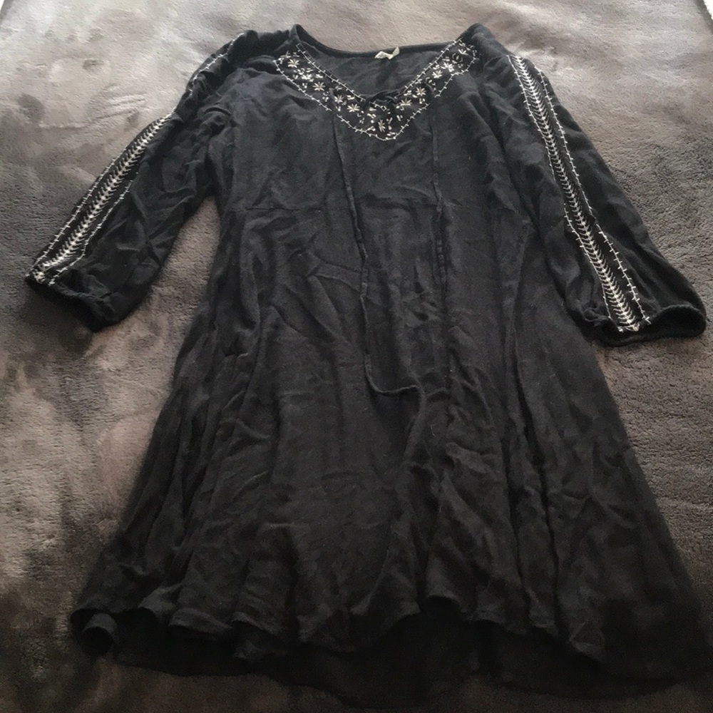 Very soft black float dress